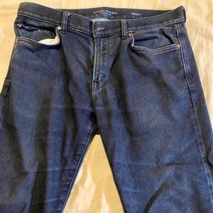 Banana Republic Men's Traveler's Jeans